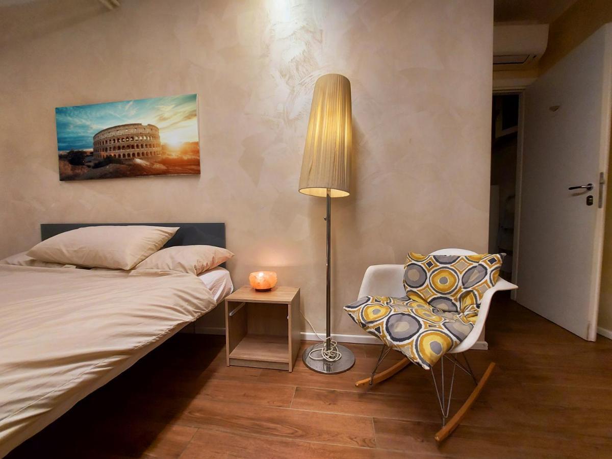 Free Breakfast - Big Apartment In The Heart Of Рим Экстерьер фото