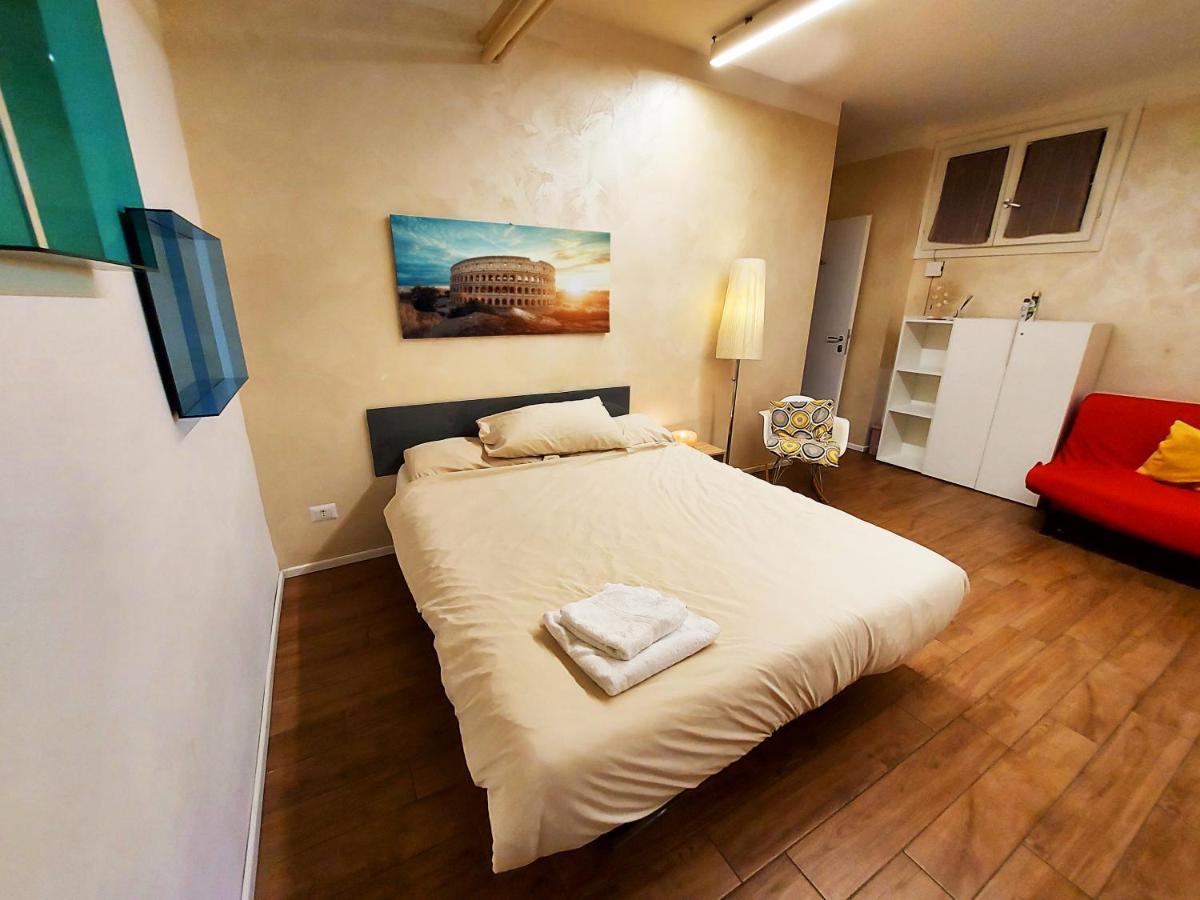 Free Breakfast - Big Apartment In The Heart Of Рим Экстерьер фото