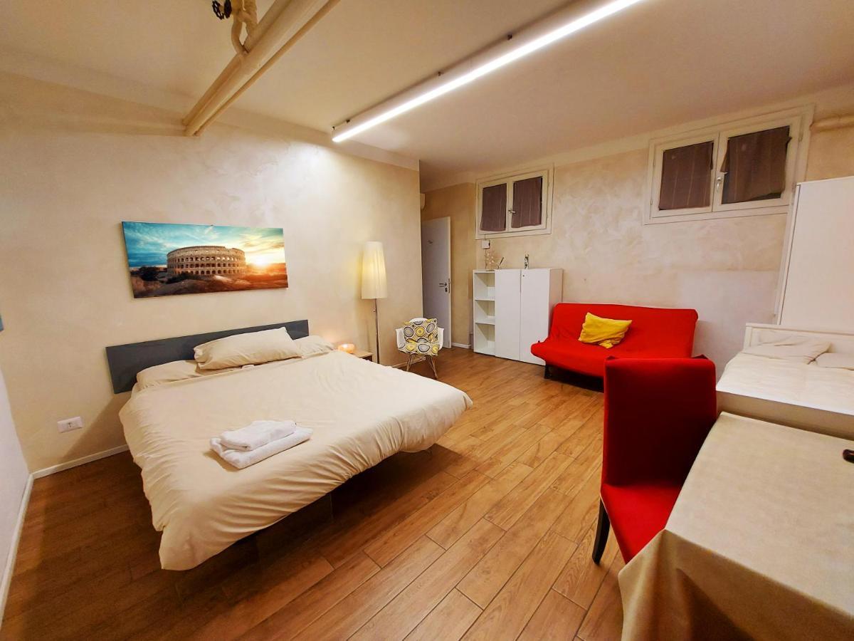 Free Breakfast - Big Apartment In The Heart Of Рим Экстерьер фото