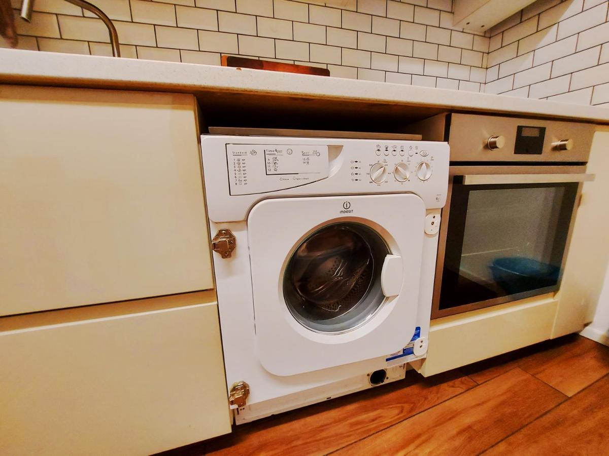 Free Breakfast - Big Apartment In The Heart Of Рим Экстерьер фото