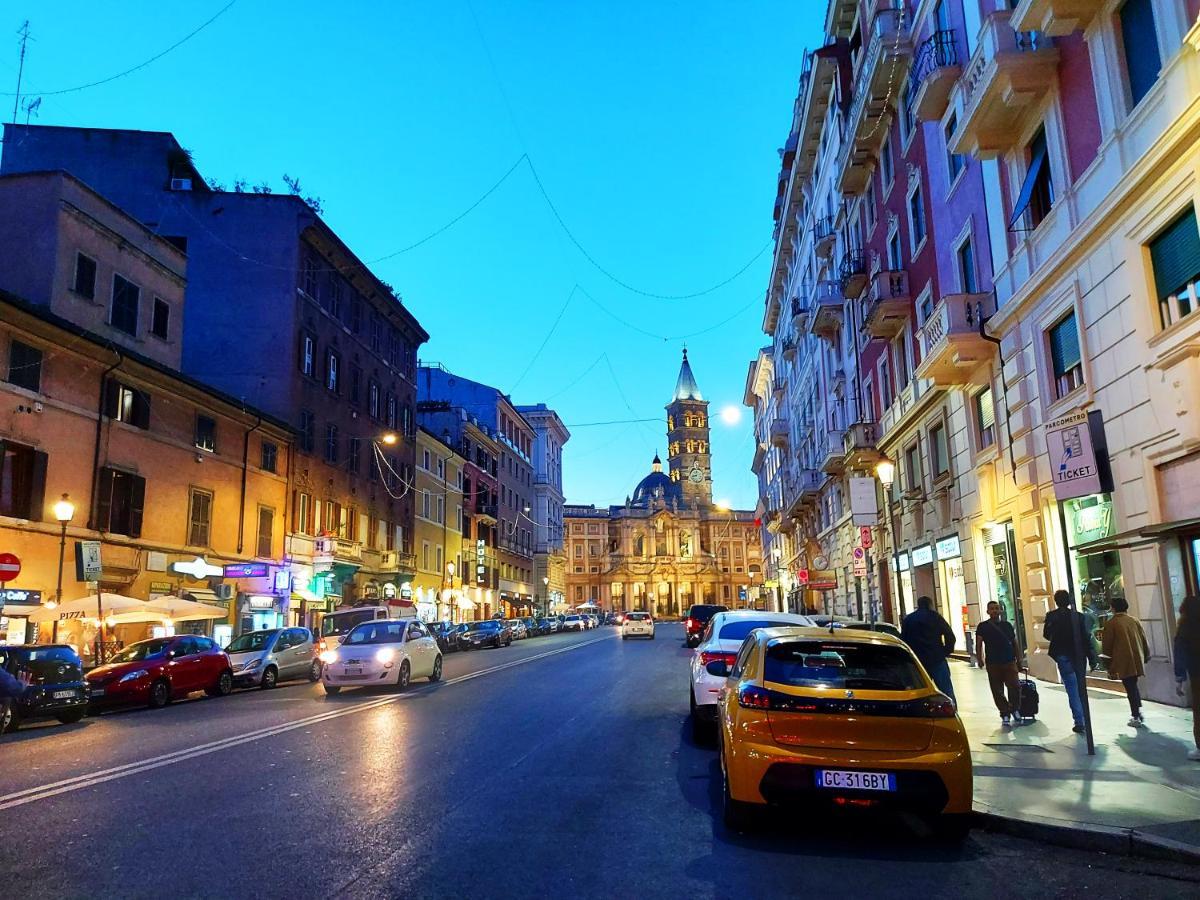 Free Breakfast - Big Apartment In The Heart Of Рим Экстерьер фото
